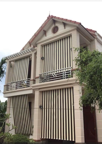 Bạt che nắng mưa tự cuốn
